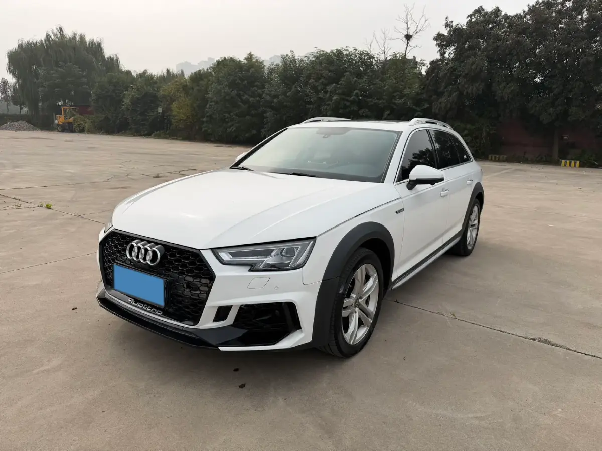 2019 Audi A4 2.0T 252HP L4 7DCT