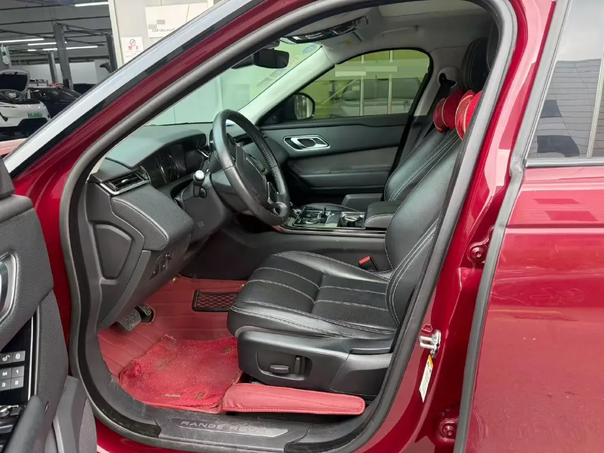 2018 Land Rover Range Rover Velar 2.0T 300HP L4 8AT,autocango,china used car exporter,china ev exporter,chinese used car exporter,chinese used ev exporter