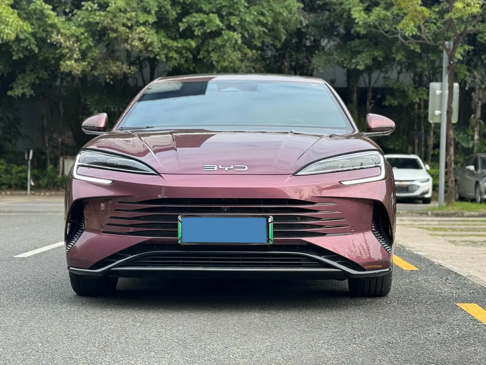 2024 BYD SEAL thumbnail 2