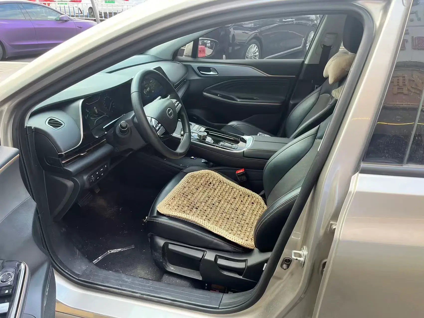 2023 AION S thumbnail 3