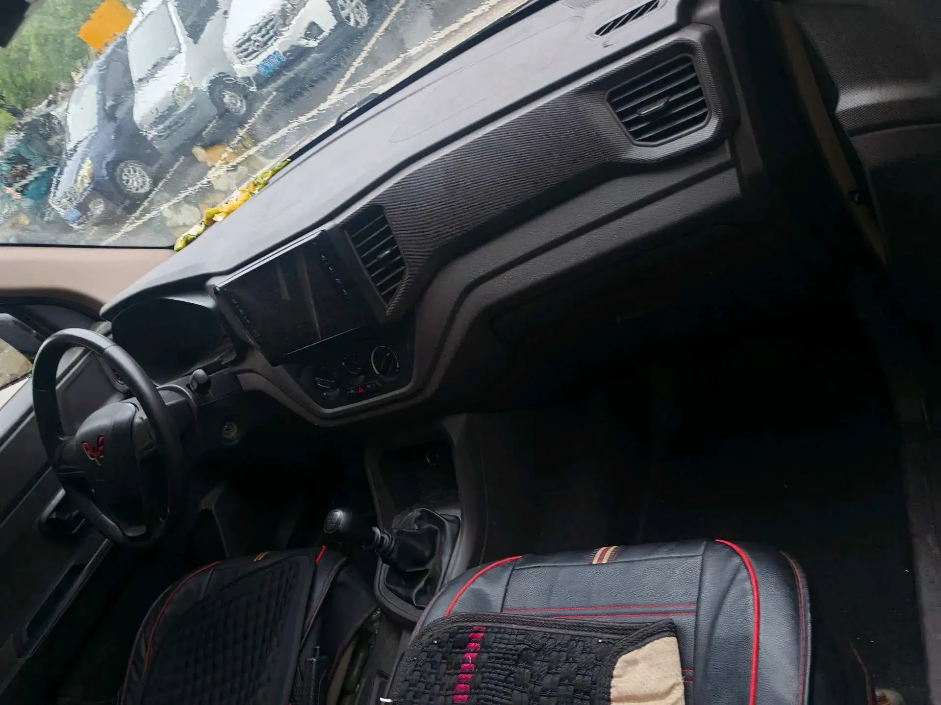 2019 WULING HONGGUANG thumbnail 3