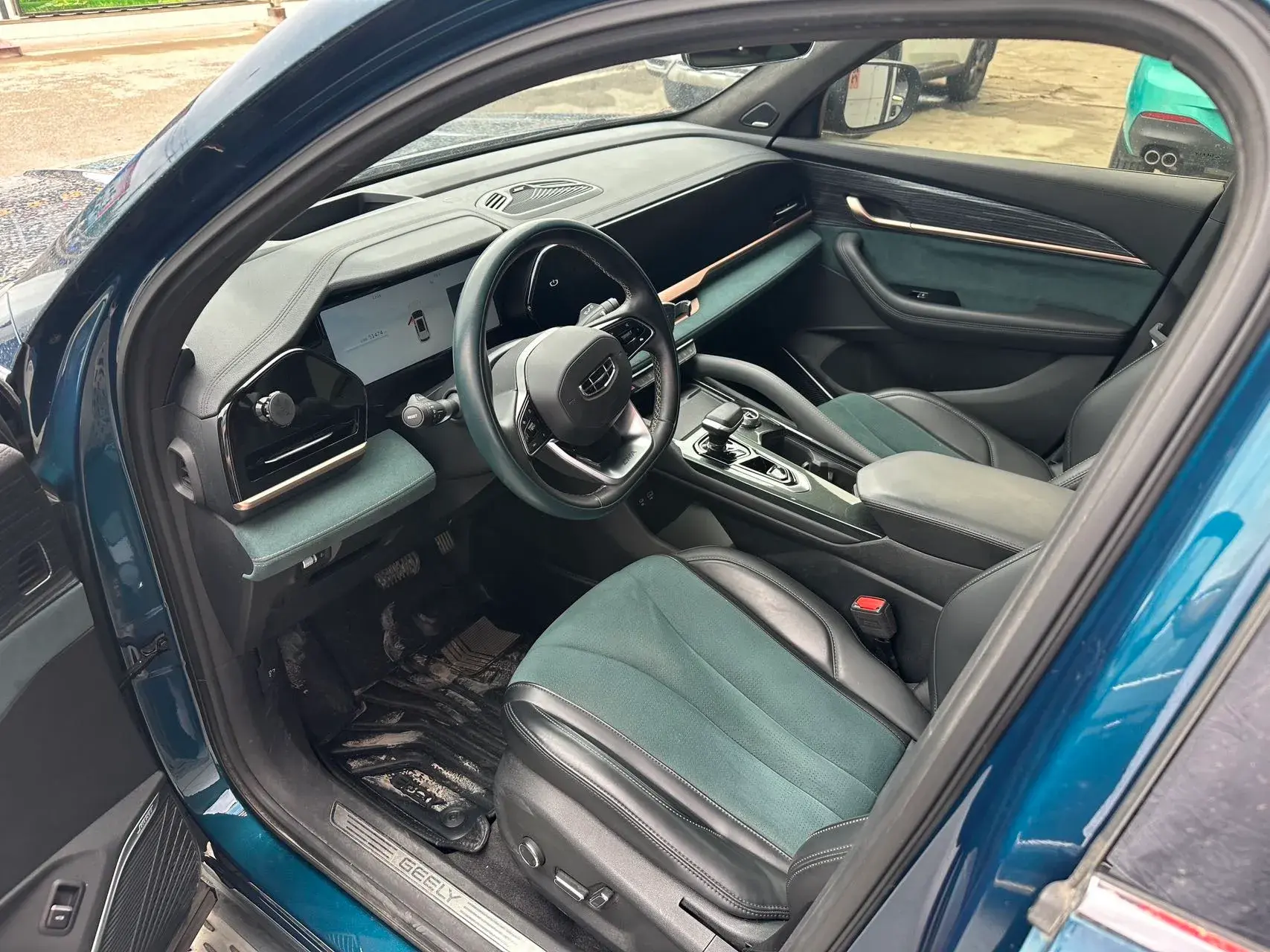 2021 GEELY MONJARO thumbnail 4