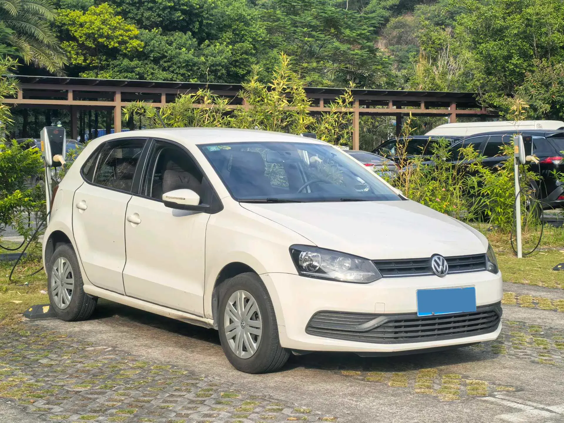 2018 VOLKSWAGEN POLO thumbnail 3