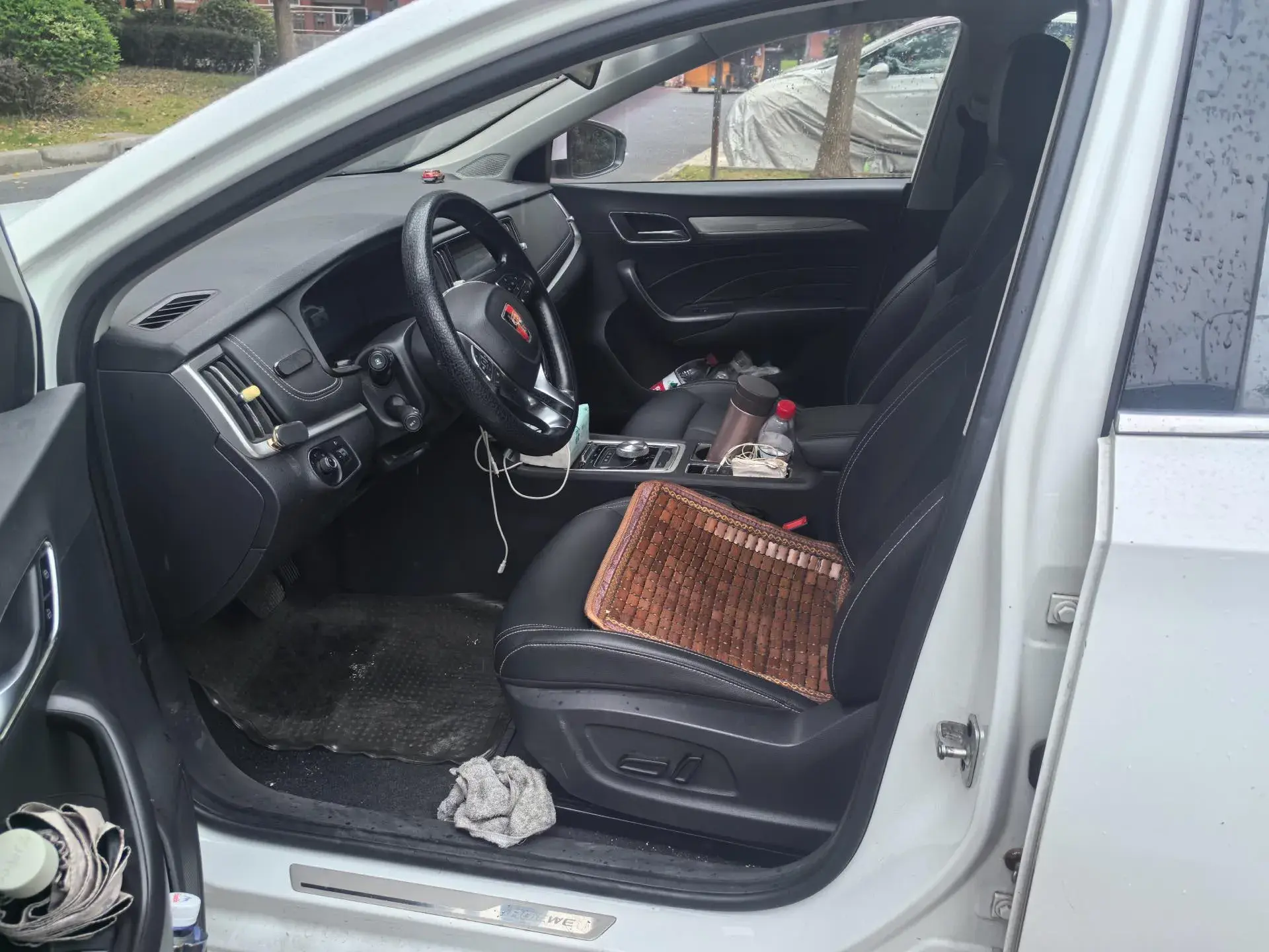 2019 ROEWE I6 thumbnail 4