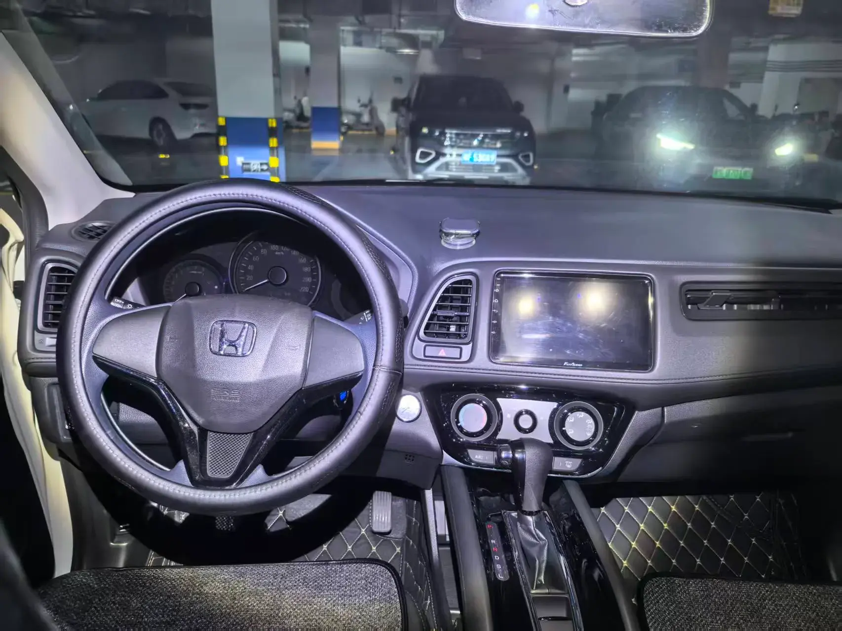 2020 HONDA VEZEL thumbnail 3