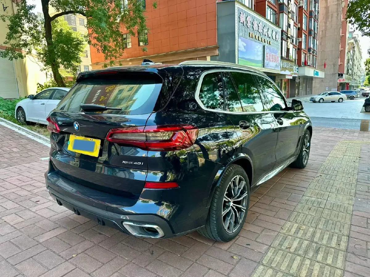 2020 BMW X5 3.0T 340HP L6 8AT,autocango,china used car exporter,china ev exporter,chinese used car exporter,chinese used ev exporter