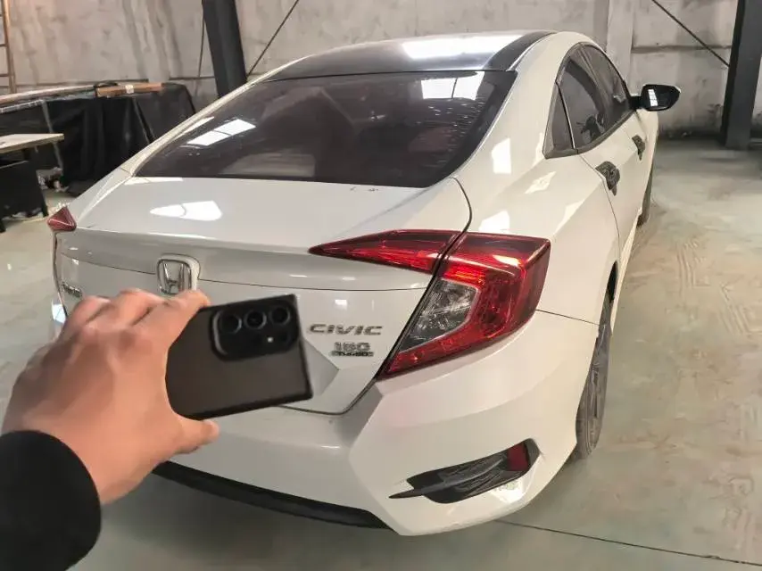 2019 HONDA CIVIC thumbnail 3
