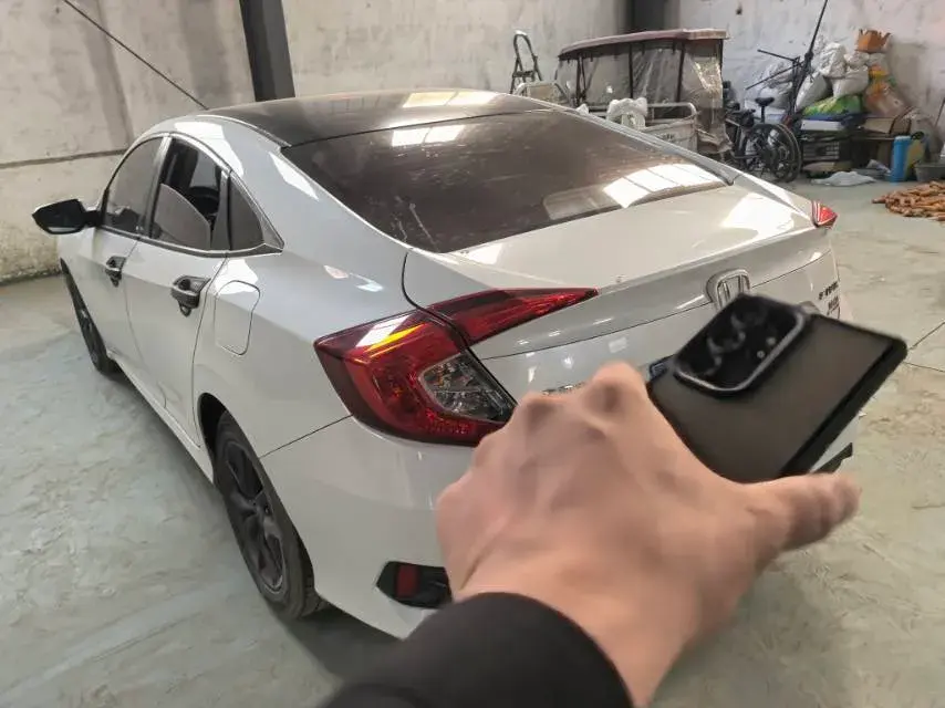 2019 HONDA CIVIC thumbnail 4