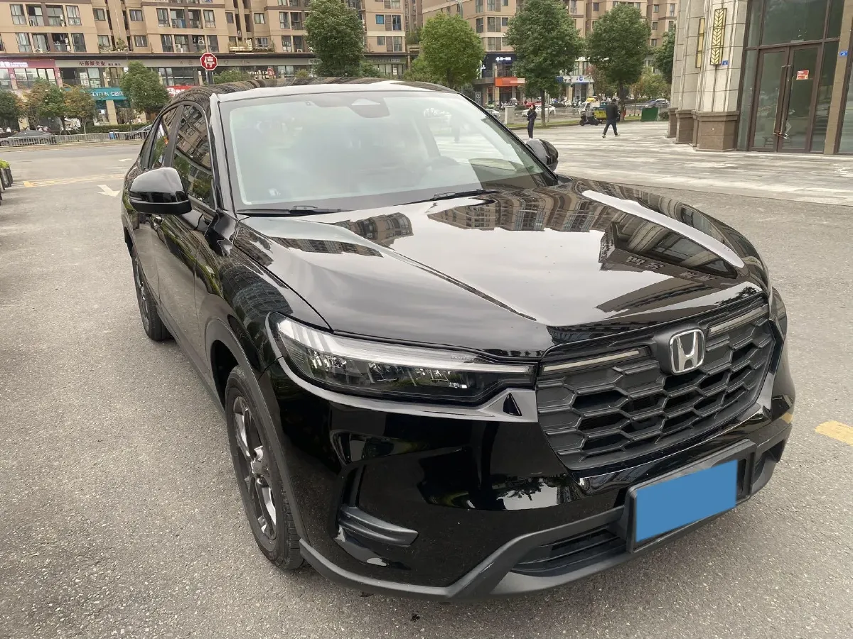 2023 Honda HR-V 1.5T 182HP L4 CVT,autocango,china used car exporter,china ev exporter,chinese used car exporter,chinese used ev exporter