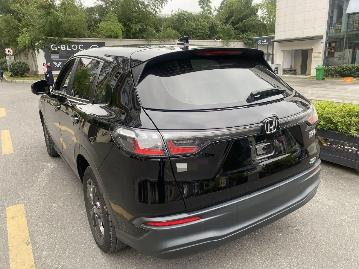 2023 Honda HR-V 1.5T 182HP L4 CVT,autocango,china used car exporter,china ev exporter,chinese used car exporter,chinese used ev exporter