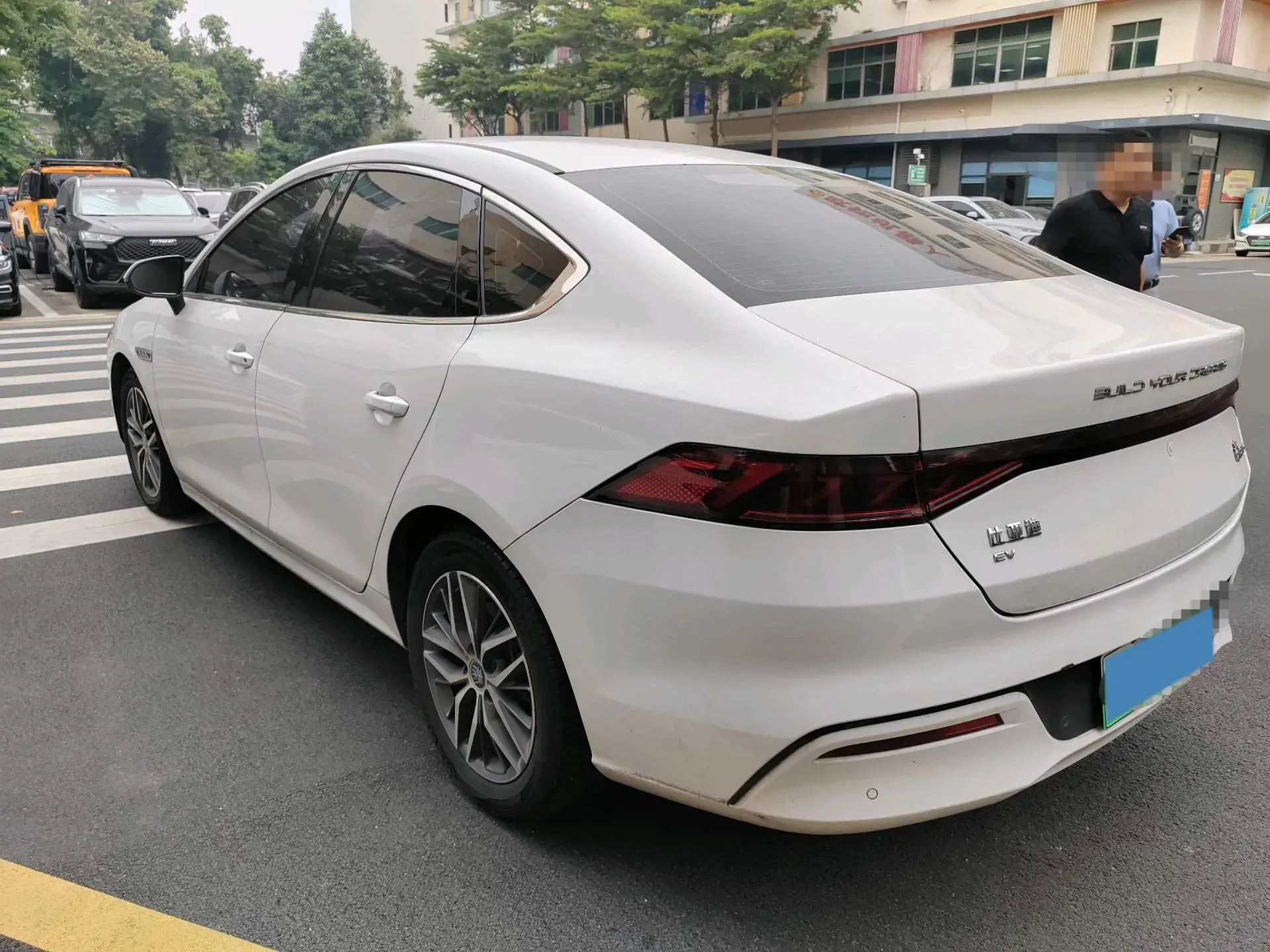 2021 BYD QIN thumbnail 4