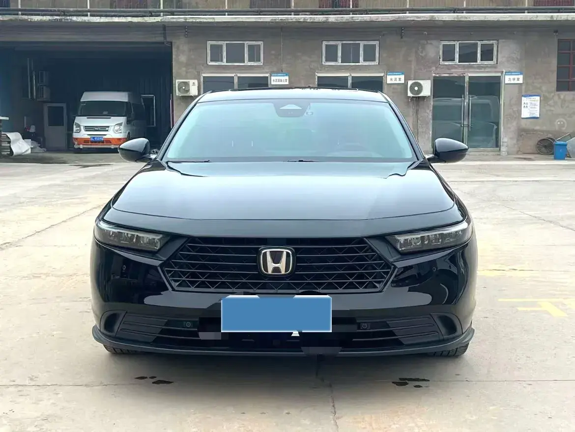 2023 HONDA ACCORD thumbnail 2