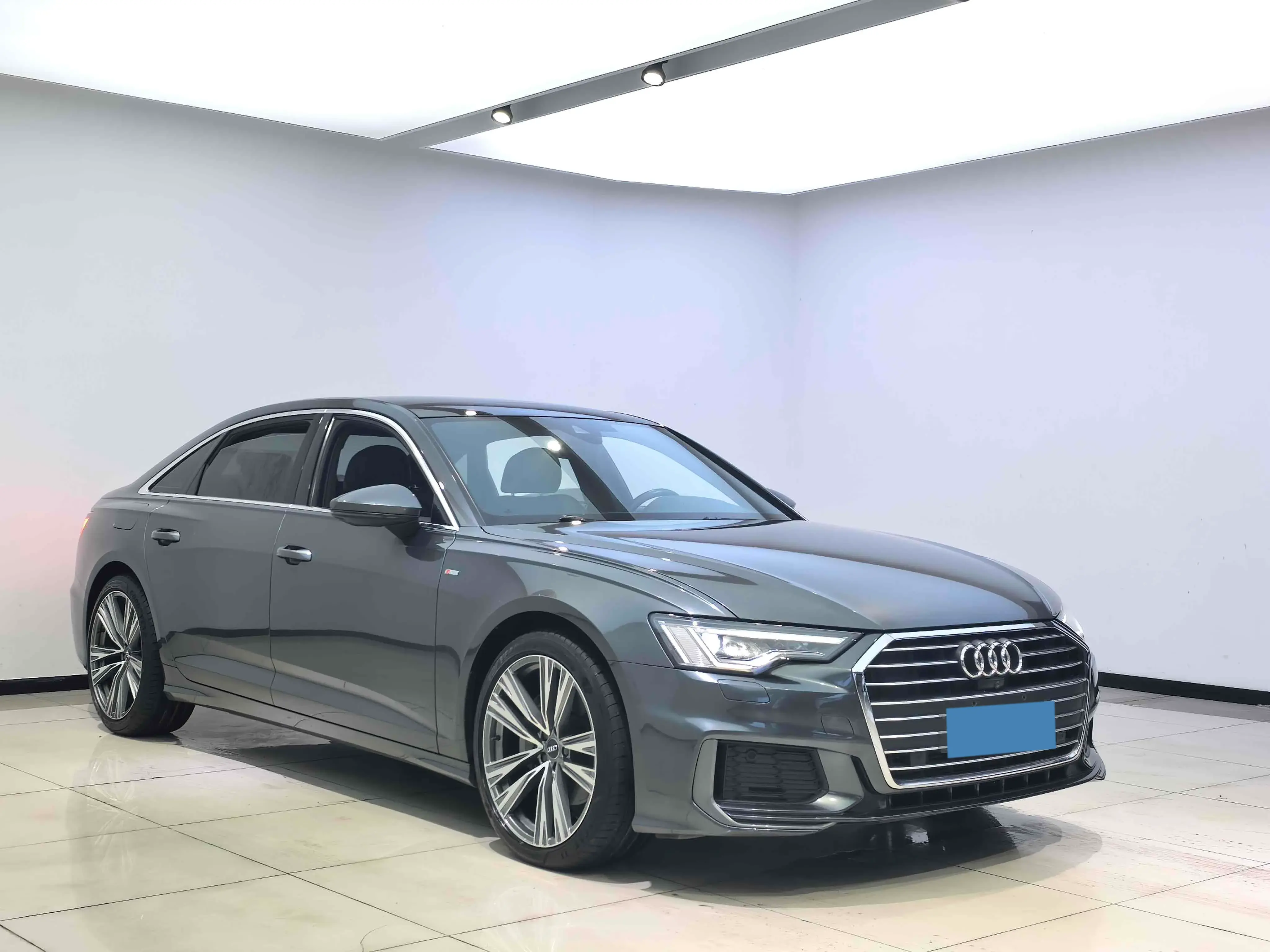 2022 AUDI A6L thumbnail 3