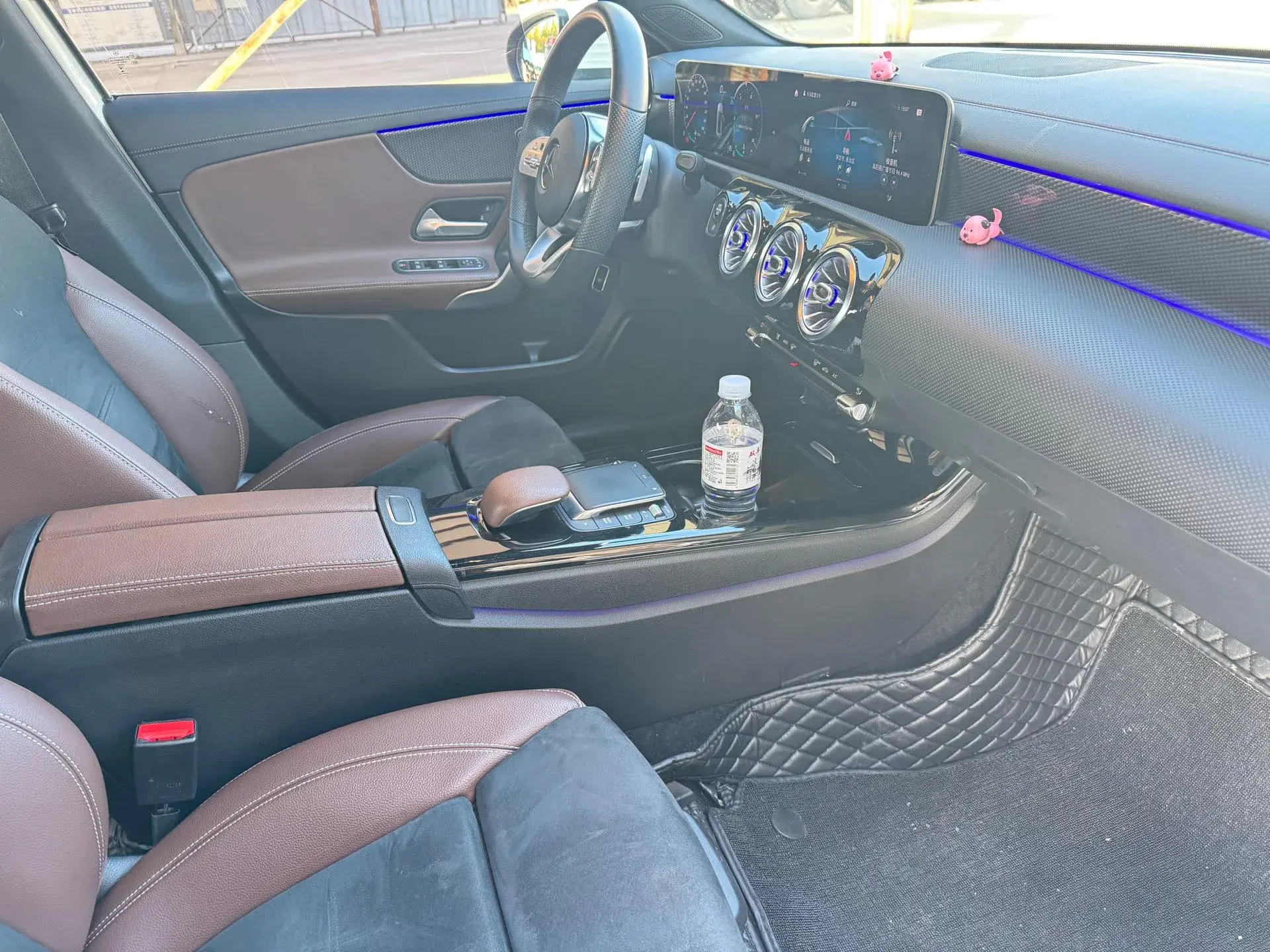 2020 MERCEDES-BENZ A thumbnail 4