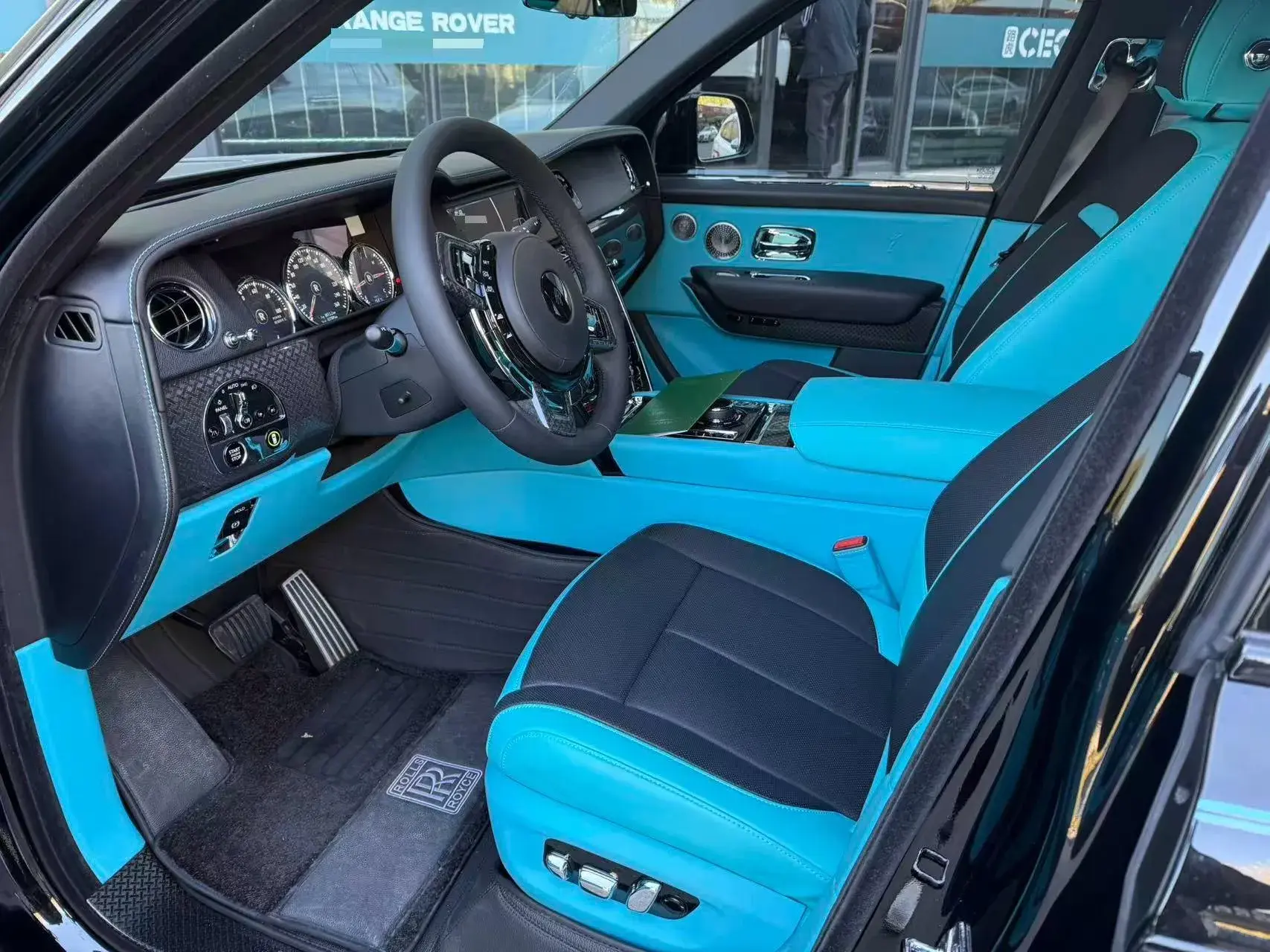 2020 ROLLS-ROYCE CULLINAN thumbnail 4