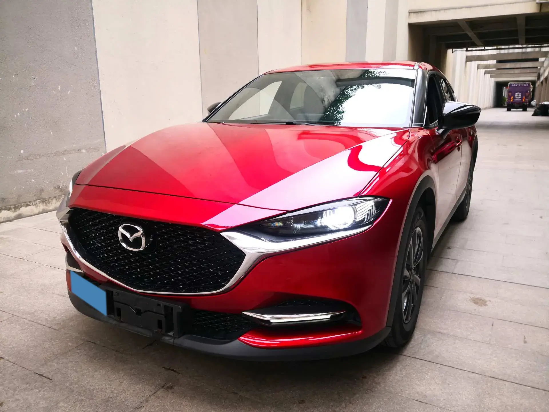 2020 MAZDA CX-4 view 1