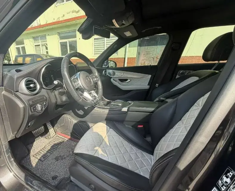 2020 MERCEDES-BENZ GLC thumbnail 2