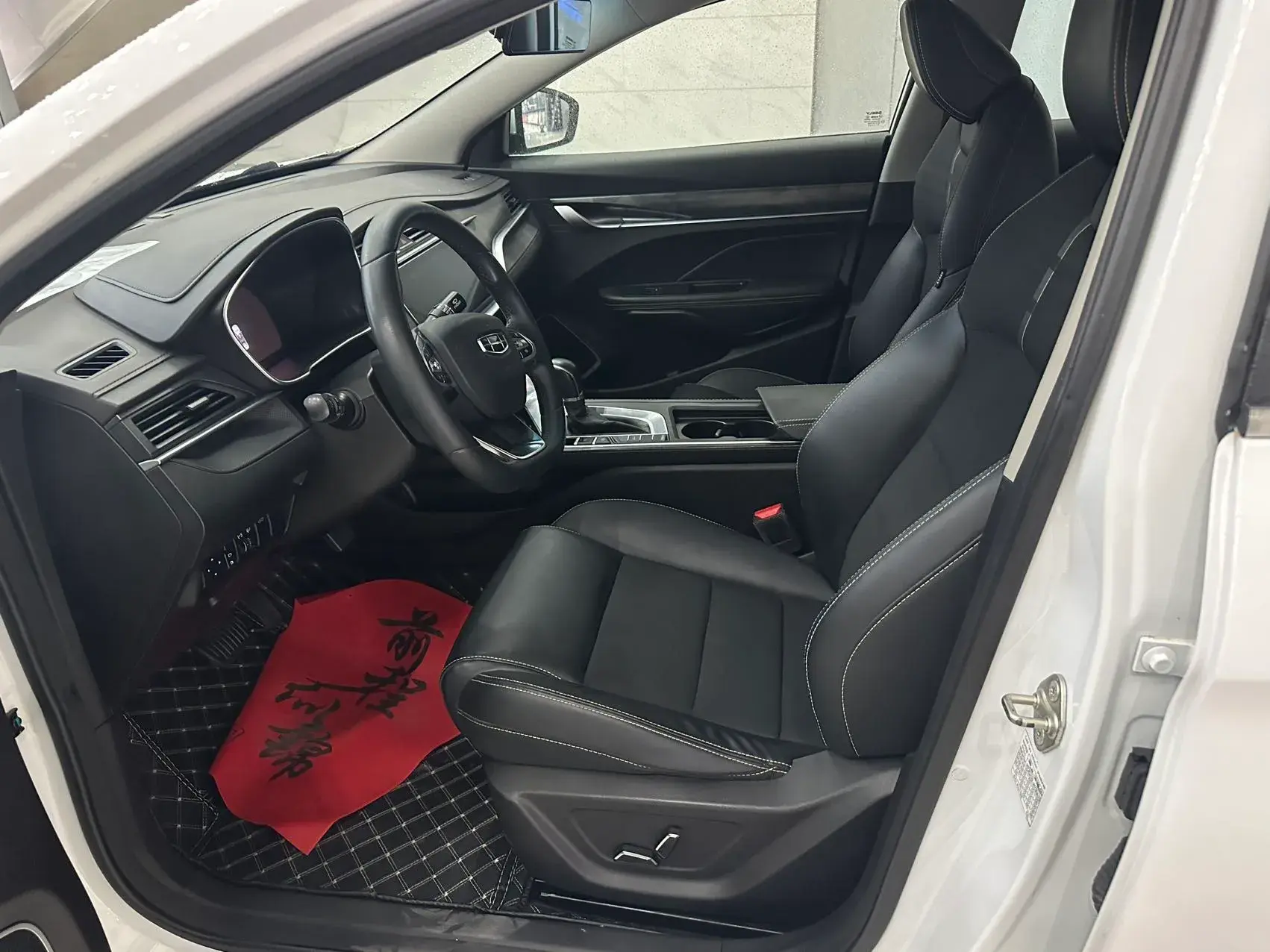 2020 GEELY BINRAY thumbnail 4