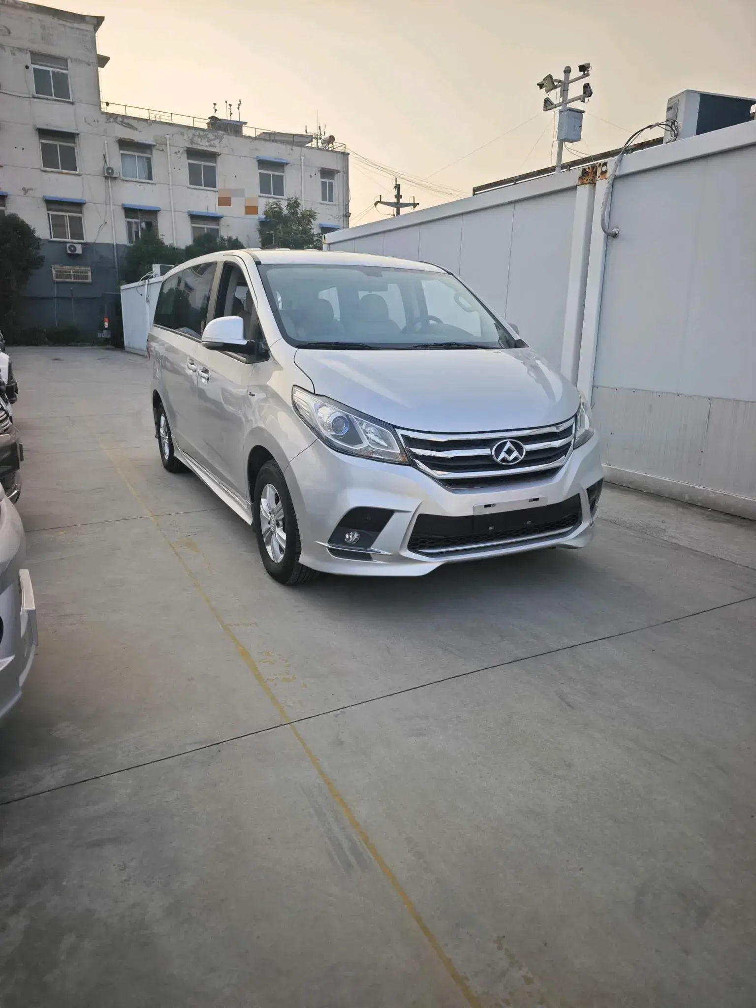 2018 MAXUS G10 thumbnail 2