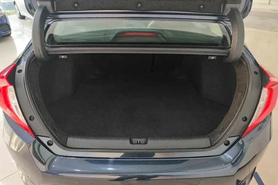 2019 HONDA CIVIC thumbnail 4