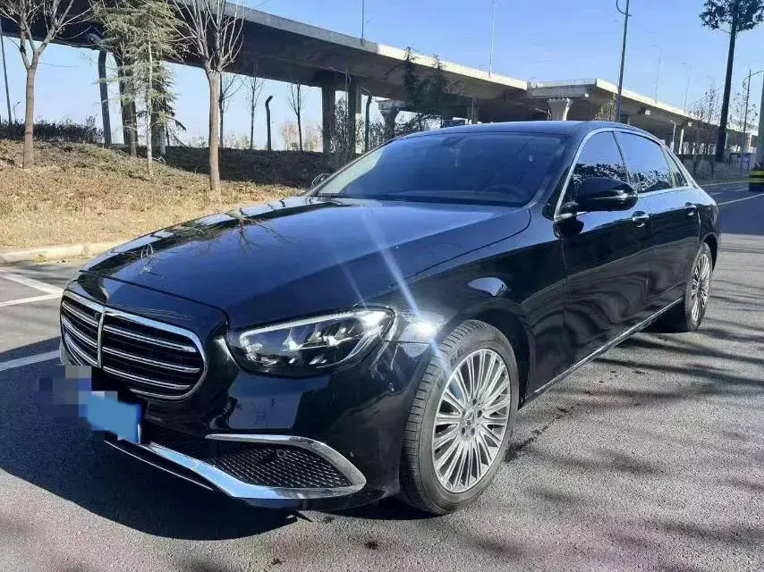2021 MERCEDES-BENZ E view 1
