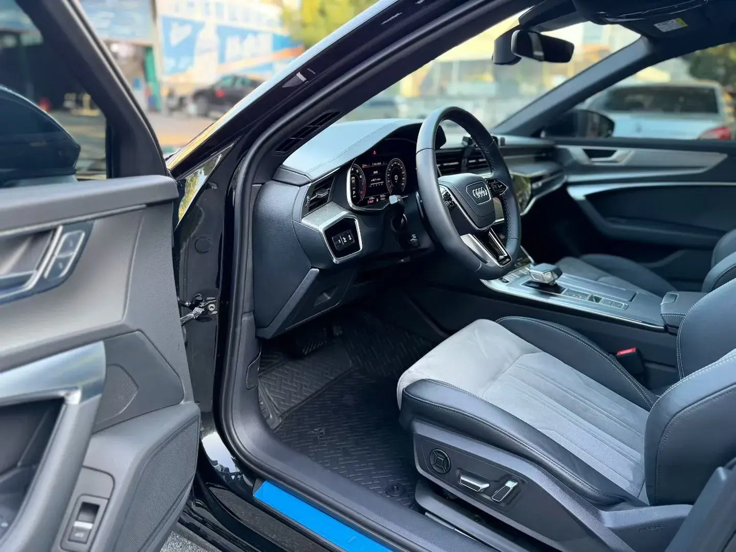 2024 AUDI A6L thumbnail 4