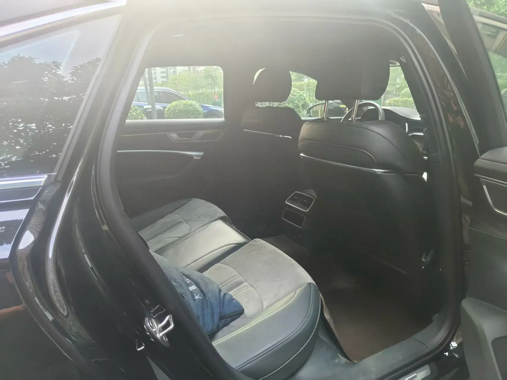 2024 AUDI A6L thumbnail 4