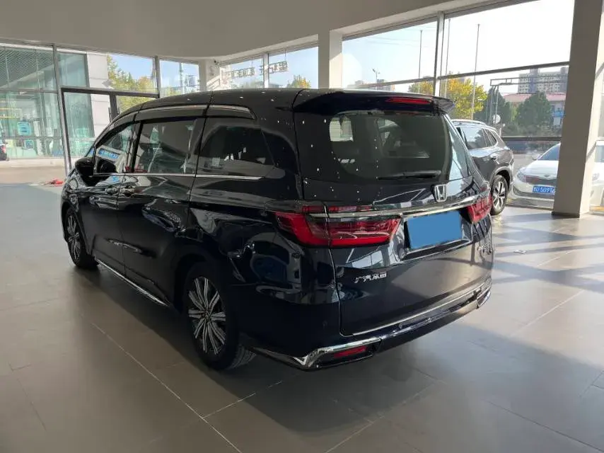 2022 HONDA ODYSSEY thumbnail 4