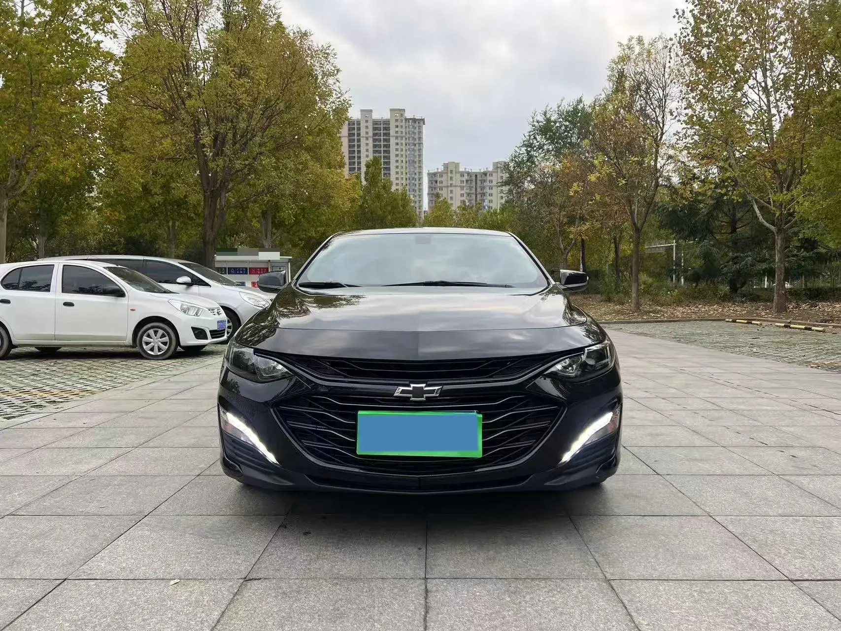 2022 CHEVROLET MALIBU thumbnail 3