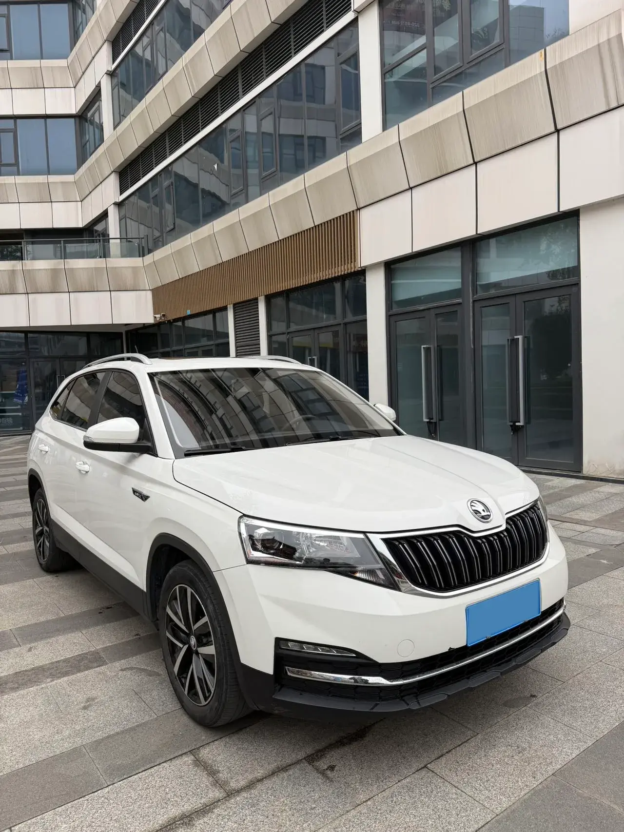 2022 SKODA KAMIQ thumbnail 3