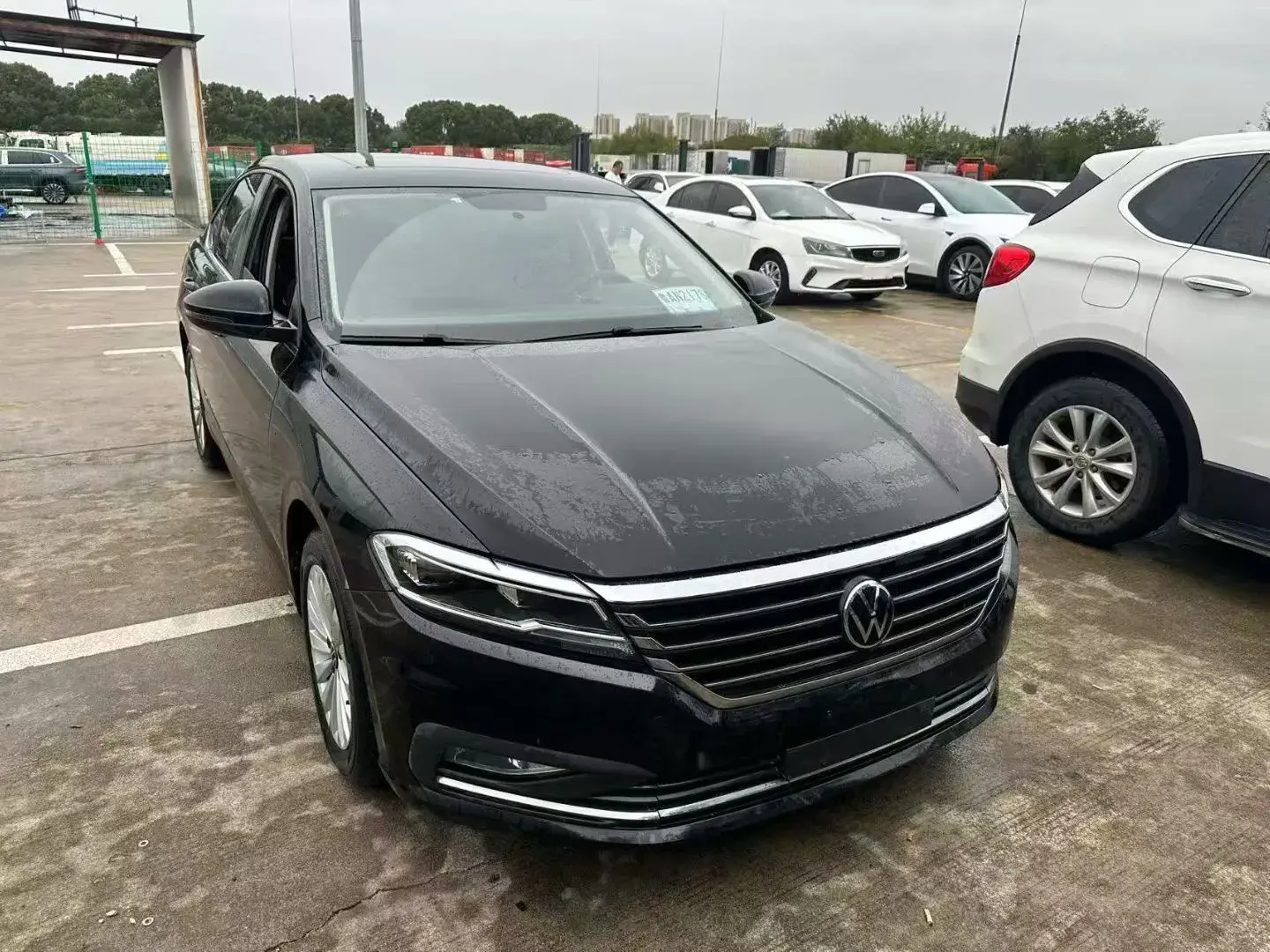 2019 VOLKSWAGEN LAVIDA thumbnail 3