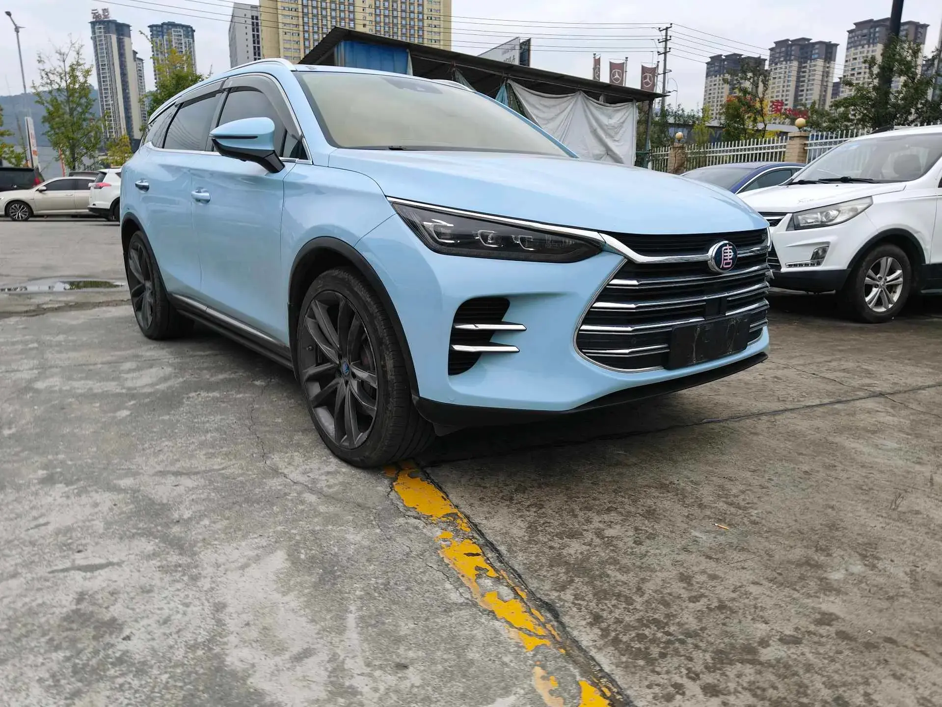 2018 BYD TANG thumbnail 2