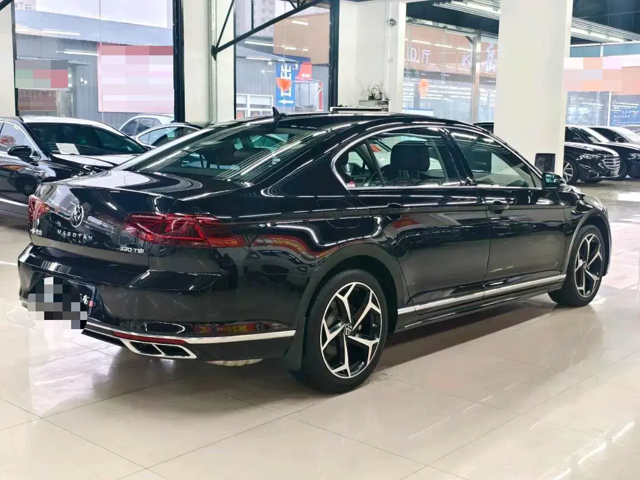 2024 VOLKSWAGEN MAGOTAN thumbnail 4