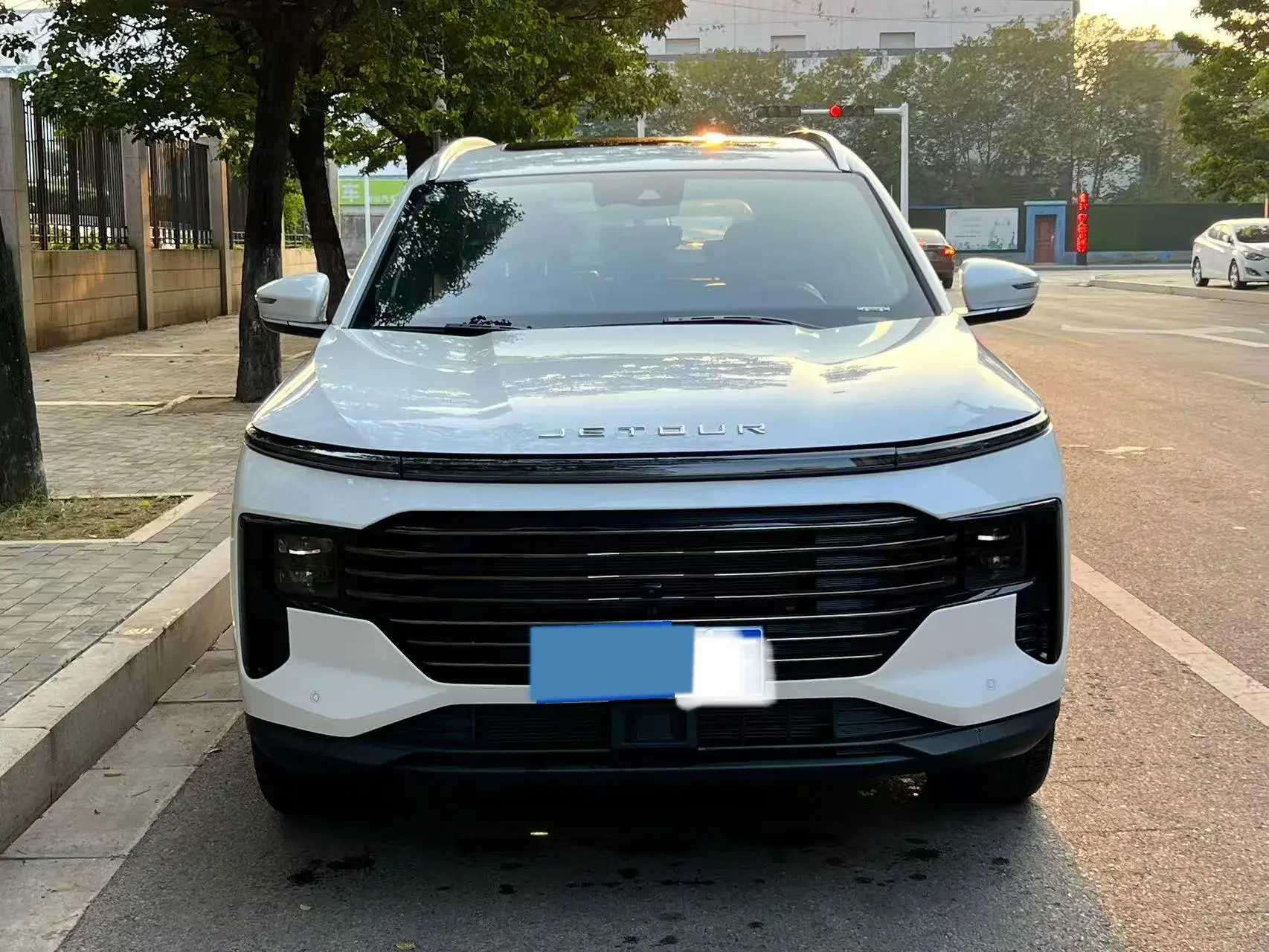 2025 JETOUR X70 thumbnail 2