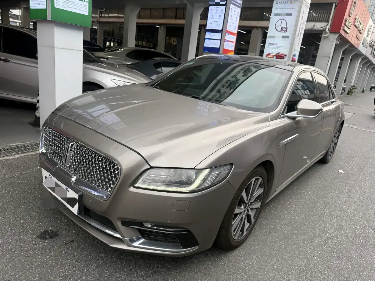 2018 Lincoln Continental 2.0T 261HP L4 6AT