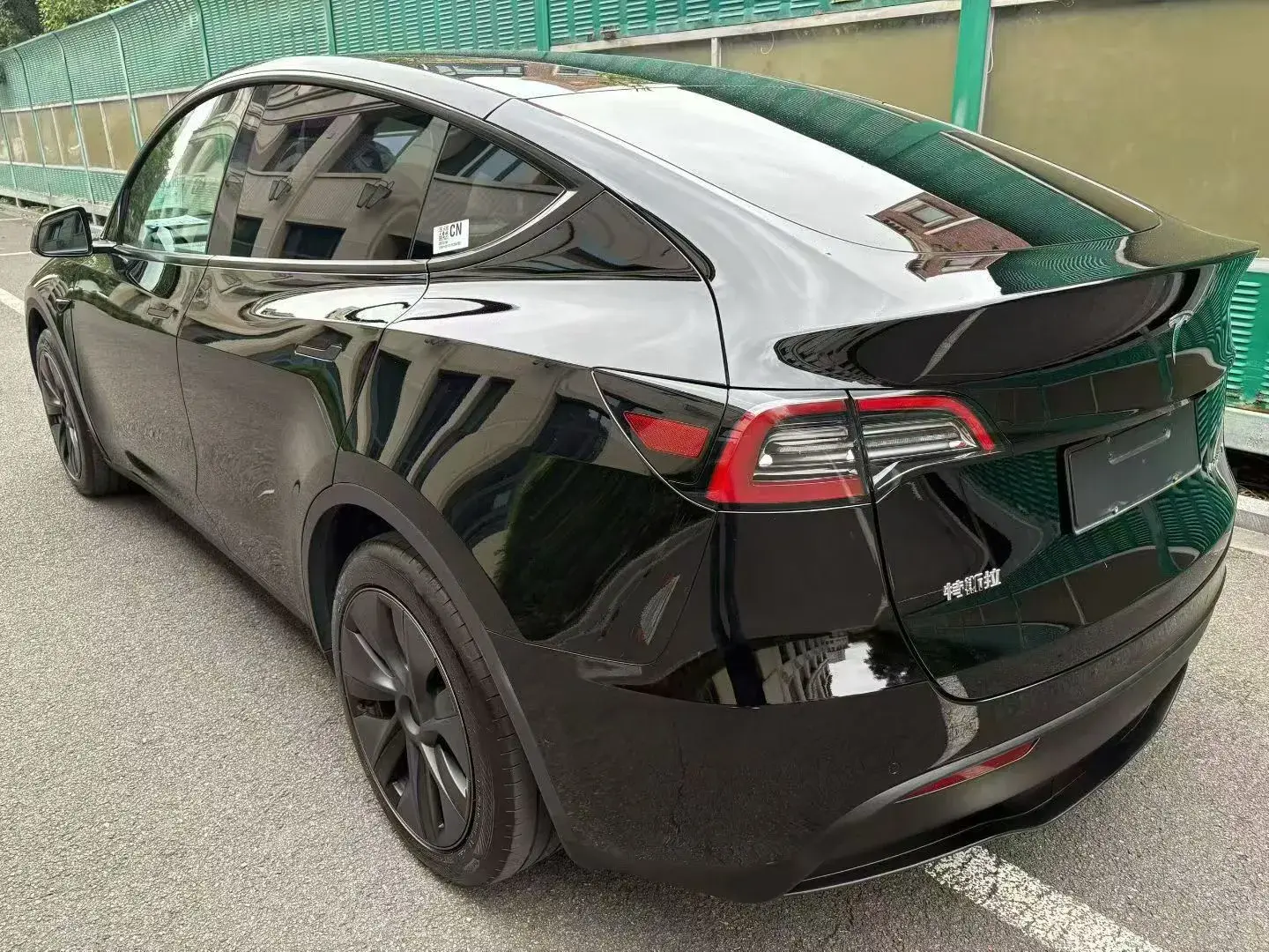 2022 TESLA MODEL thumbnail 4