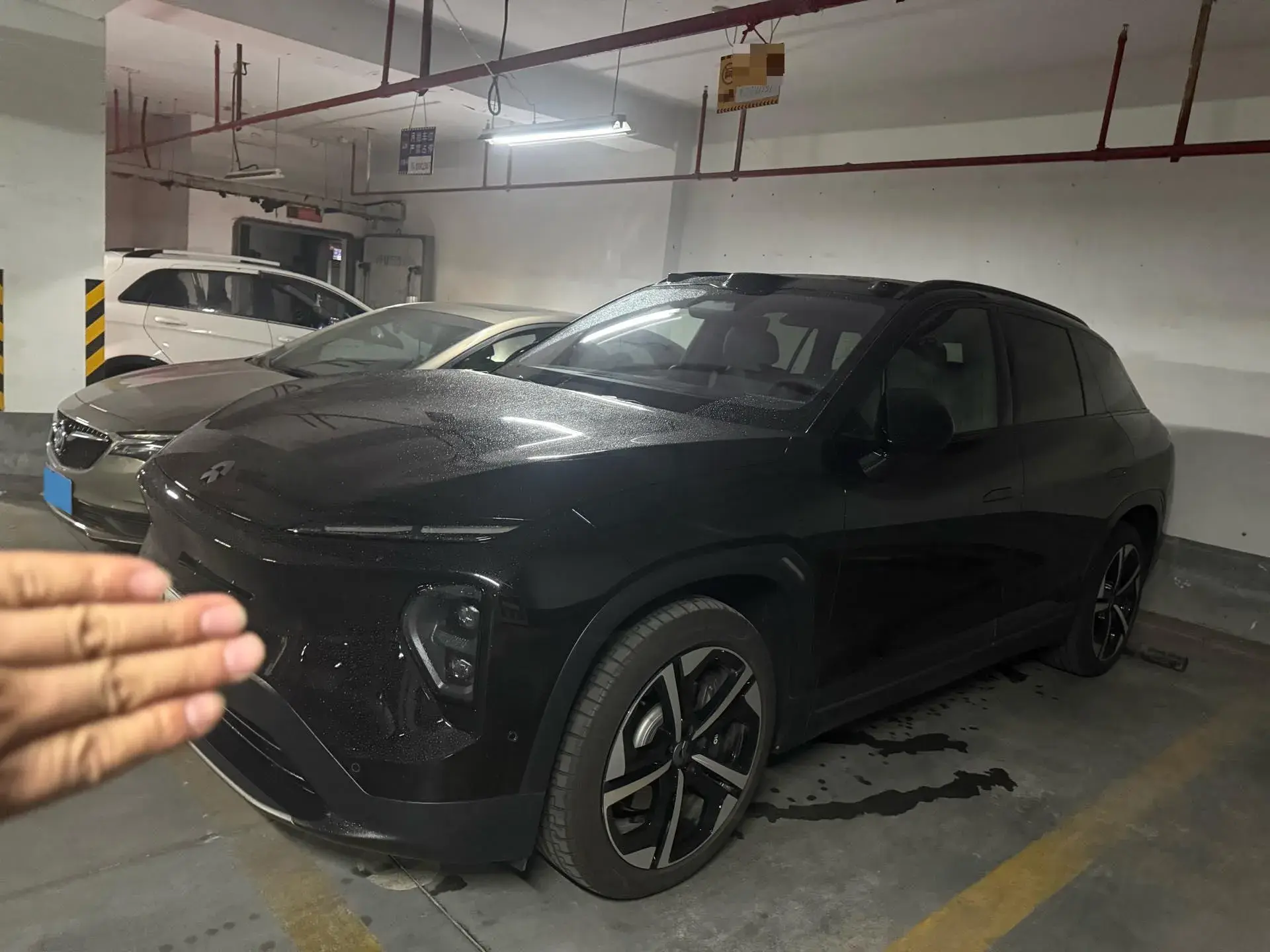 2024 NIO ES7 view 1