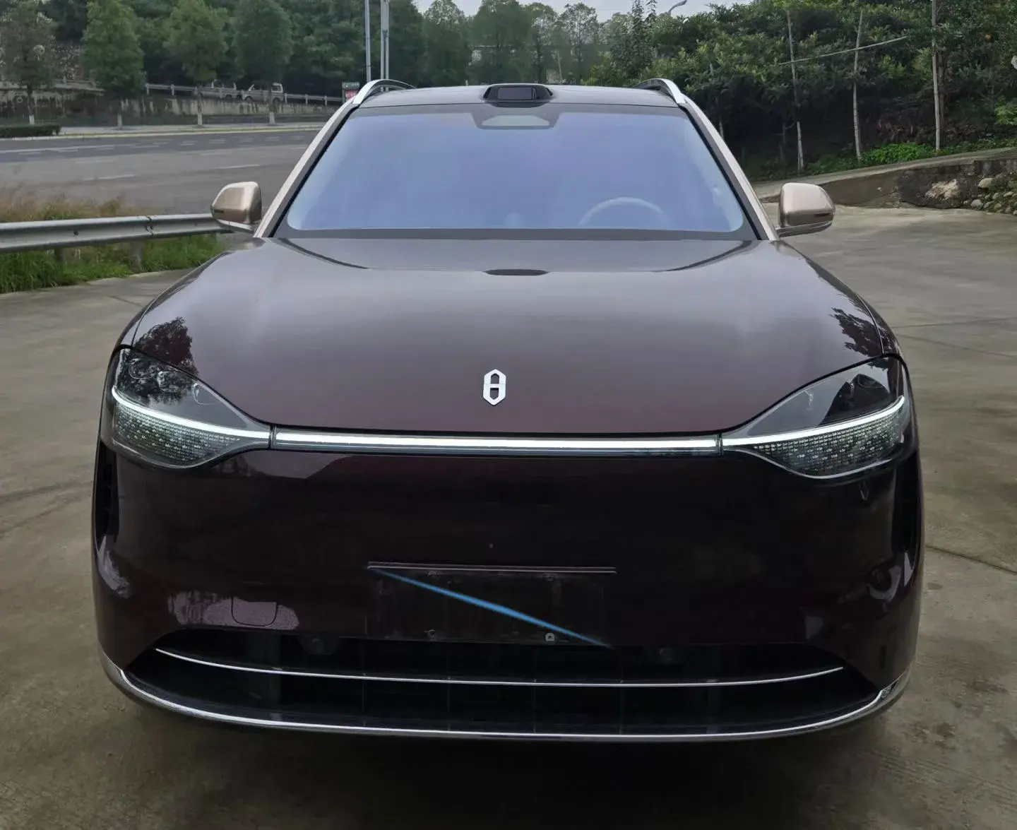 2025 AITO AITO thumbnail 2