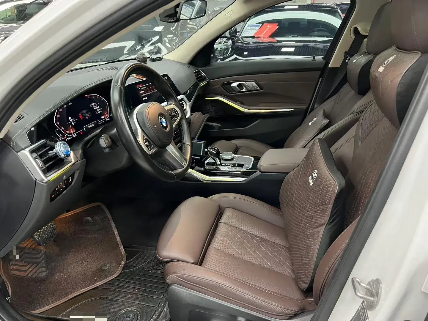 2022 BMW 3 thumbnail 2