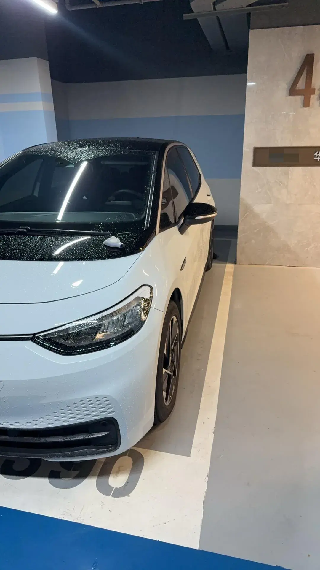 2023 VOLKSWAGEN ID.3 thumbnail 4