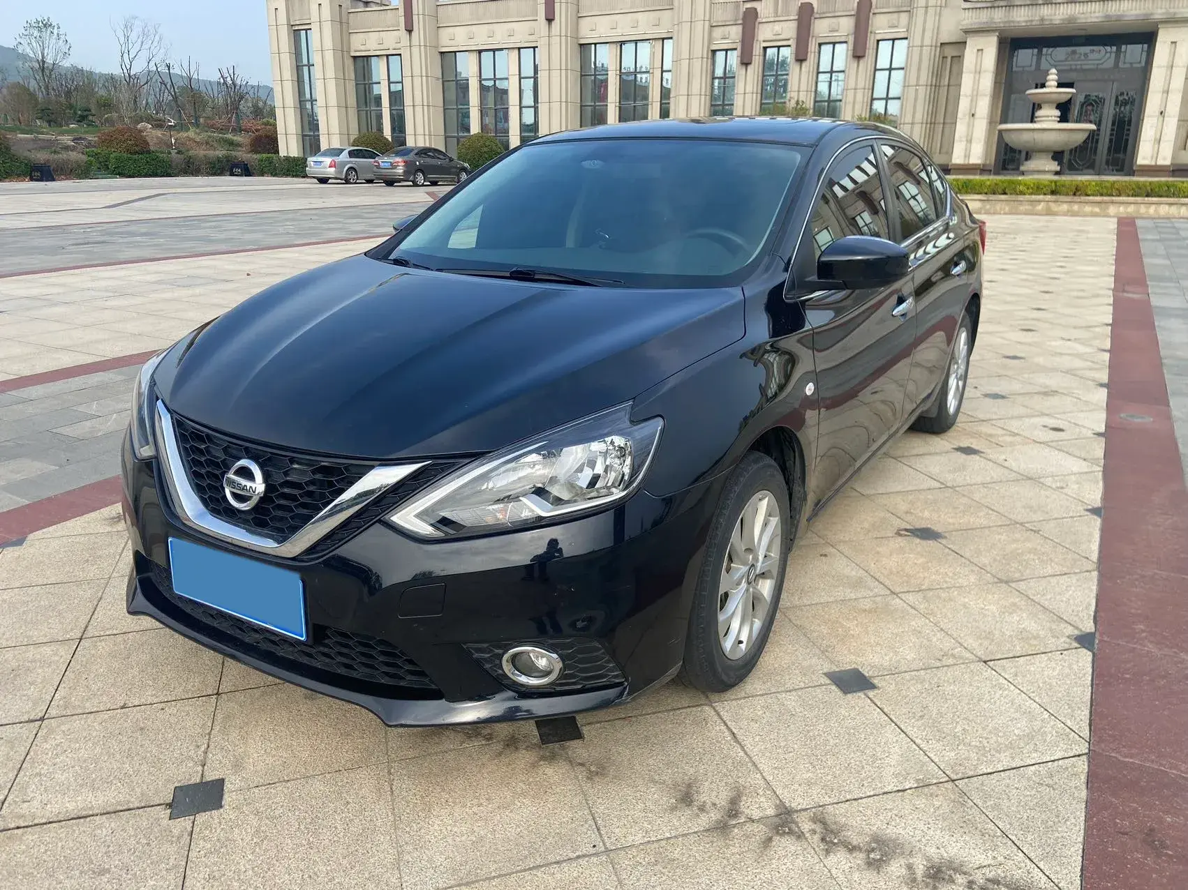 2021 NISSAN SYLPHY view 1