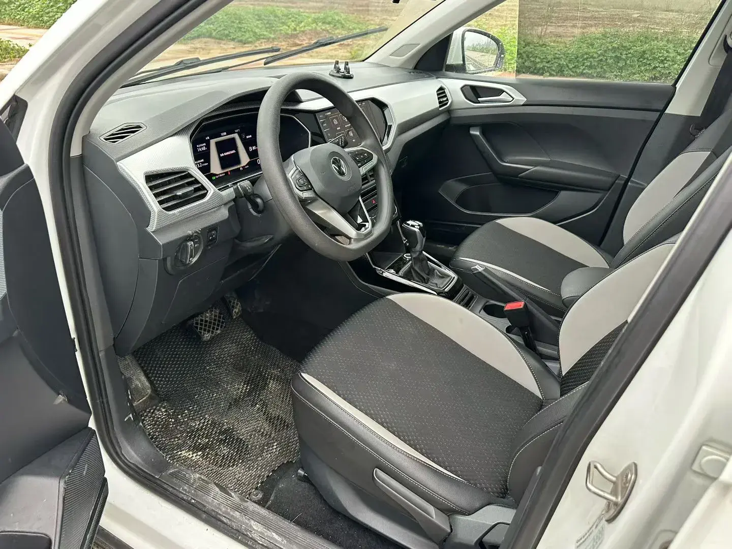 2021 VOLKSWAGEN TACQUA thumbnail 4