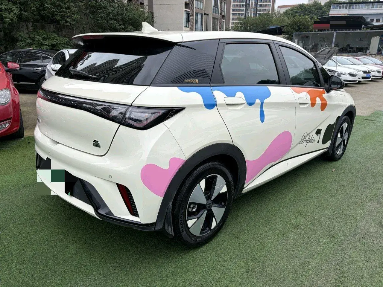 2023 BYD DOLPHIN thumbnail 4