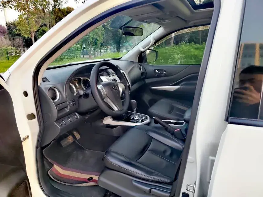 2020 NISSAN TERRA thumbnail 4