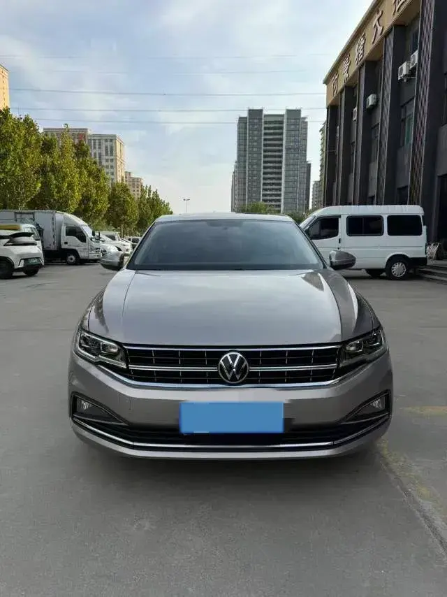 2020 VOLKSWAGEN BORA thumbnail 2