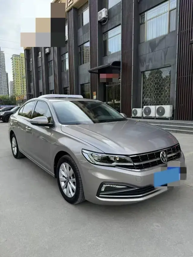 2020 VOLKSWAGEN BORA thumbnail 3