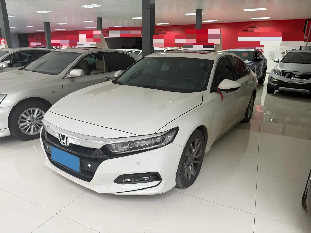 2018 Honda Accord 1.5T 194HP L4 CVT