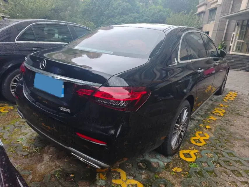 2022 MERCEDES-BENZ E thumbnail 4