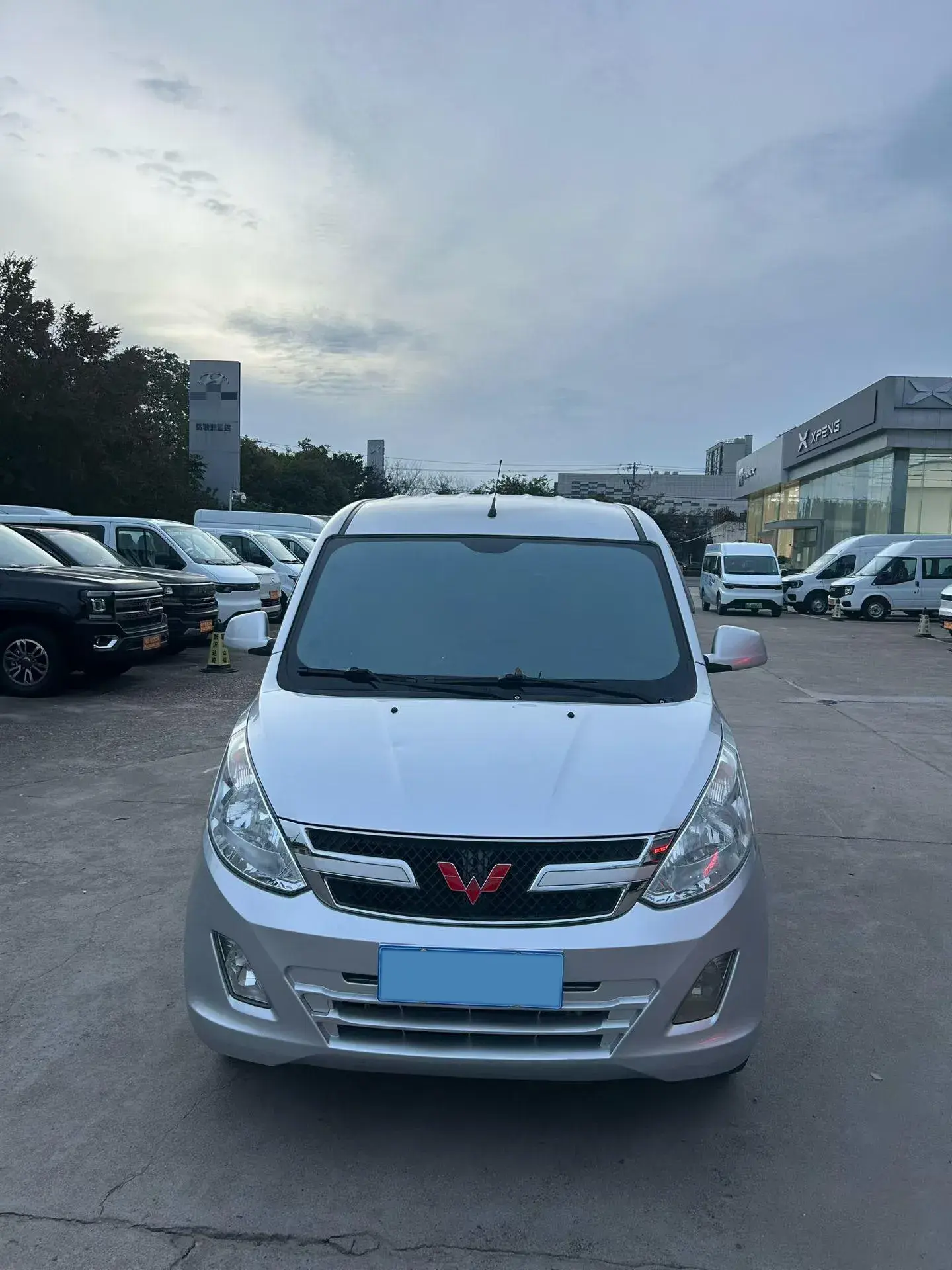 2019 WULING HONGGUANG thumbnail 2