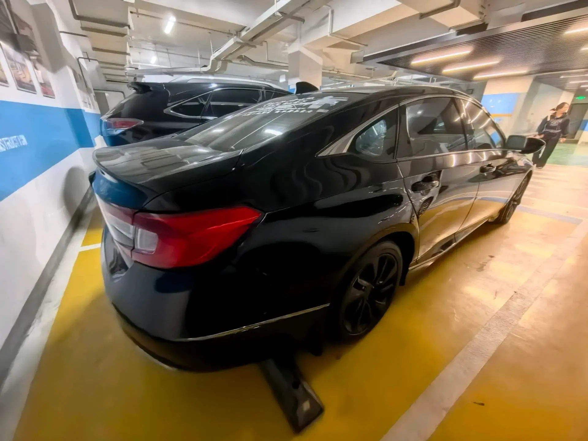 2018 HONDA ACCORD thumbnail 4